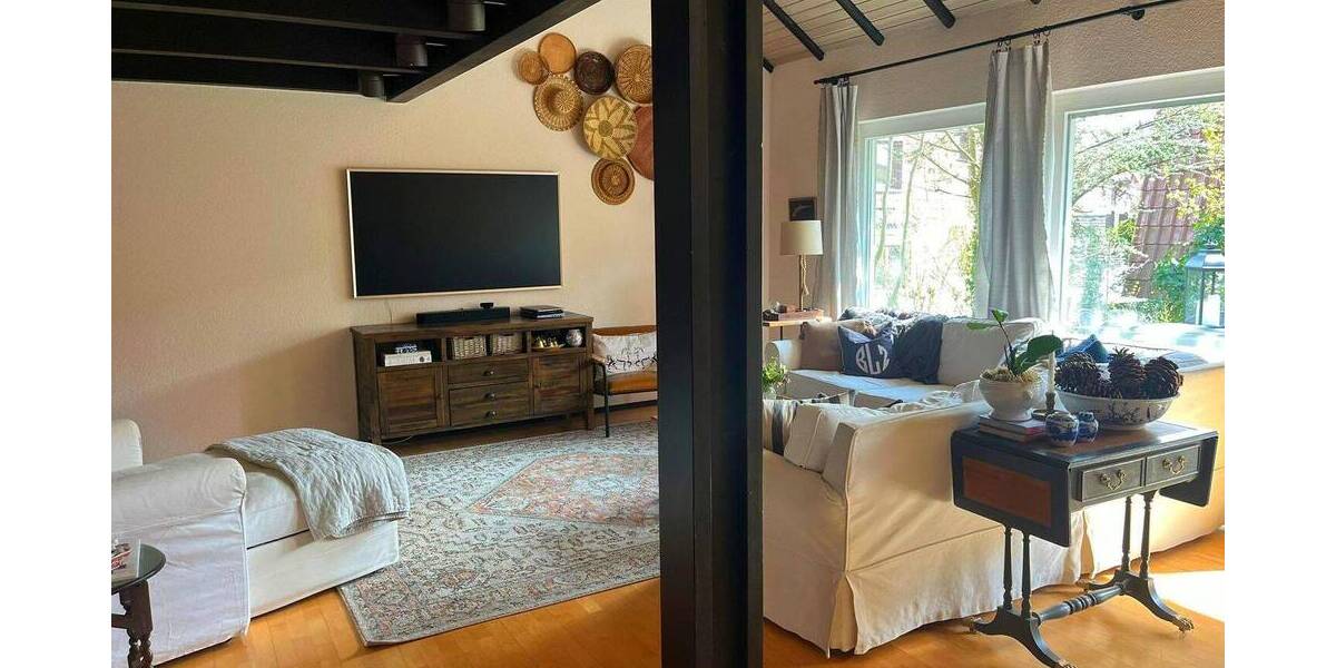 Mehrfamilienhaus, Wohnhaus Weil der Stadt - 7 Zimmer, 200 m&sup2;, 2.700&euro; | Angebot:26106042