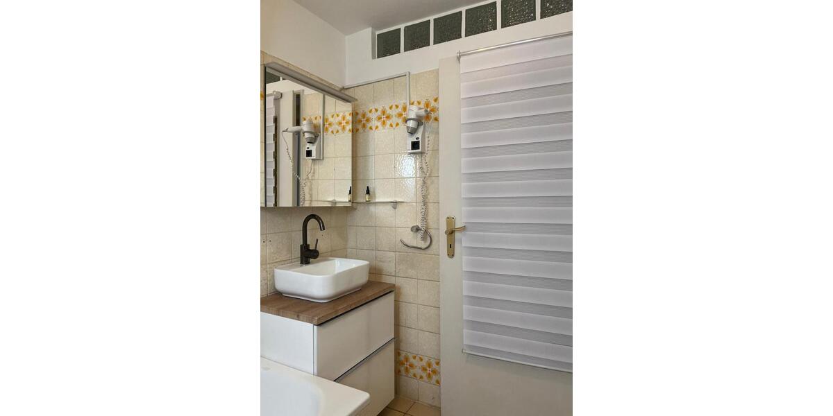 Etagenwohnung Schöneck - 2.5 Zimmer, 45 m&sup2;, 850&euro; | Angebot:25129118