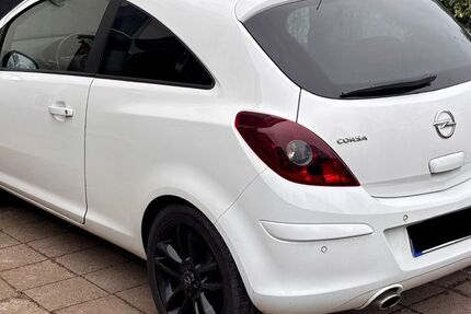 Opel Corsa 119.159 km 5.200 &euro; Saarbrücken 66117