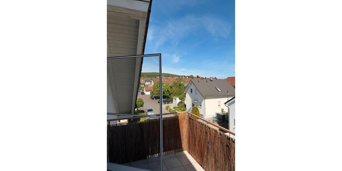 Dachgeschoßwohnung Butzbach - 2 Zimmer, 60 m&sup2;, 750&euro; | Angebot:26407525