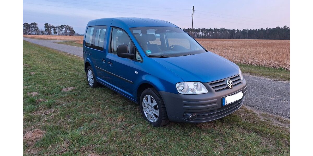 VW Caddy 180.000 km 4.500 &euro; Hillerse 38543