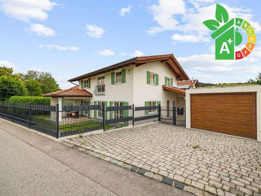 Haus zum Kaufen in Bruckmühl 1.300.000 € 160 m²