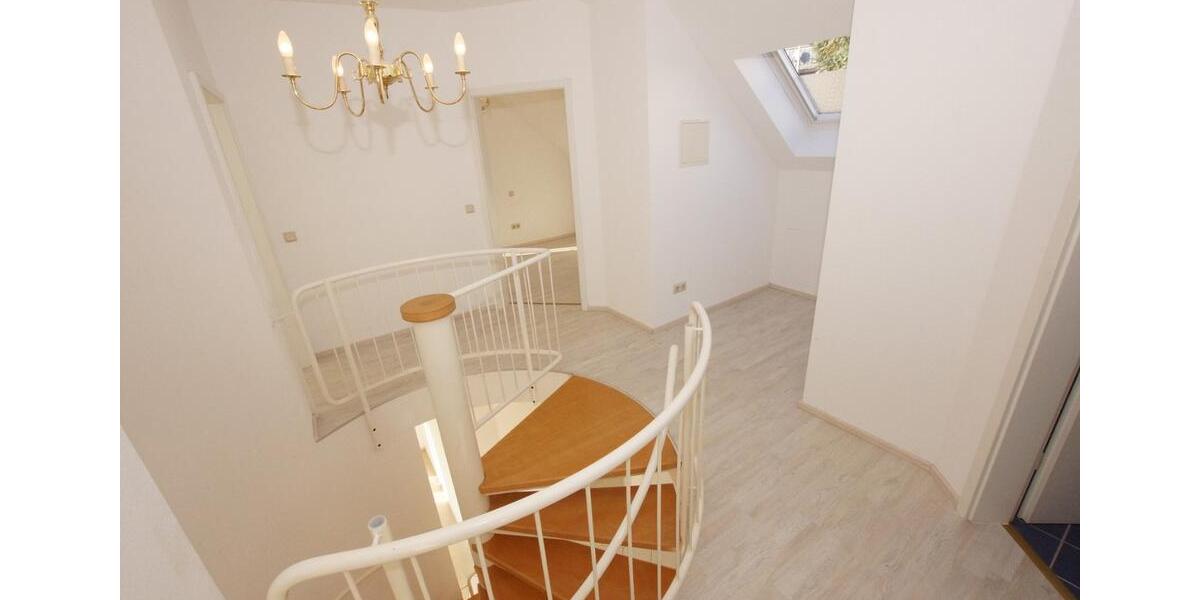 Doppelhaushälfte Engelskirchen - 6 Zimmer, 157 m&sup2;, 357.000&euro; | Angebot:25258515