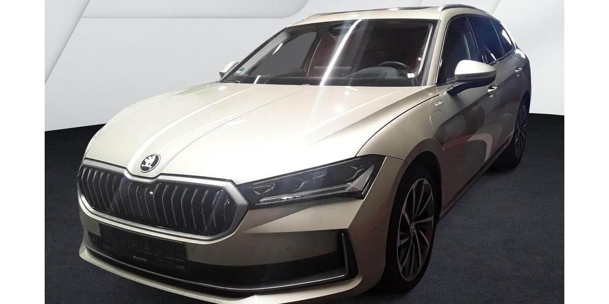Skoda Superb 9.400 km 44.988 &euro; Darmstadt 64293