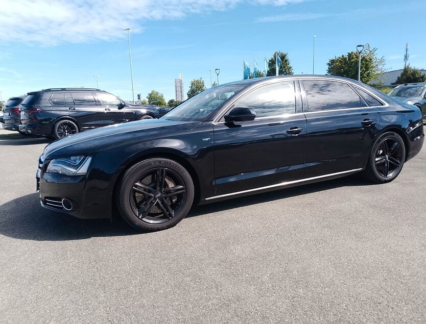 Audi A8 239.000 km 19.888 € Memmingen 87700