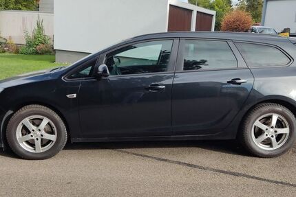 Opel Astra 222.000 km 4.700 &euro; Salach 73084