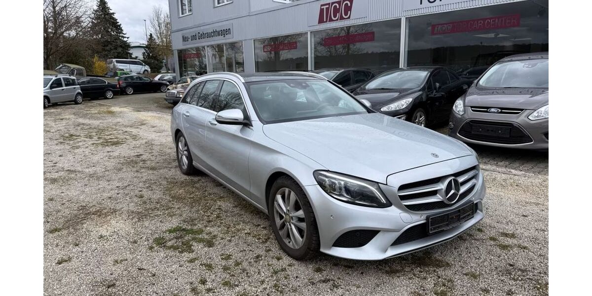 Mercedes-Benz C 220 111.930 km 21.990 &euro; Igersheim-Harthausen 97999