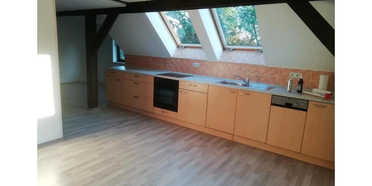 Dachgeschoßwohnung Milower Land - 2 Zimmer, 75 m&sup2;, 900&euro; | Angebot:13025697