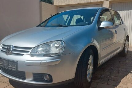 VW Golf 318.000 km 830 &euro; Hüfingen 78183