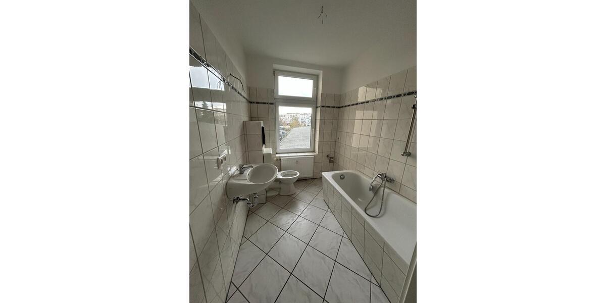 Etagenwohnung Schwerin - 1 Zimmer, 38 m&sup2;, 380&euro; | Angebot:25538360