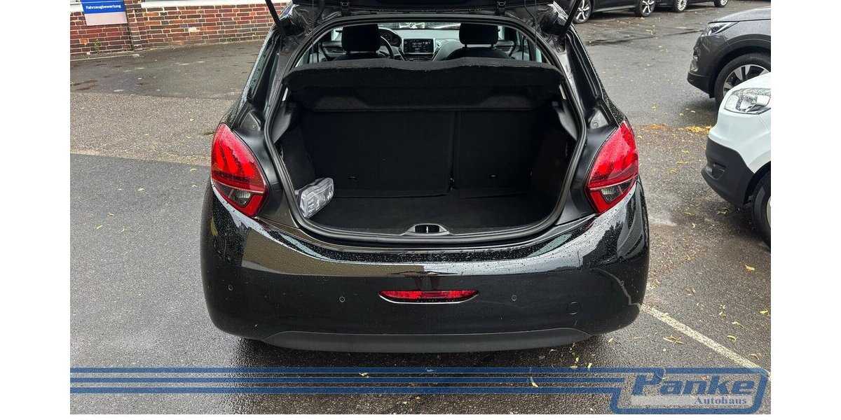 Peugeot 208 Active 1.0*5türig*PDC*Tempo*BT*Klima*USB* 148.501 km 4.490 &euro; Berlin 13187