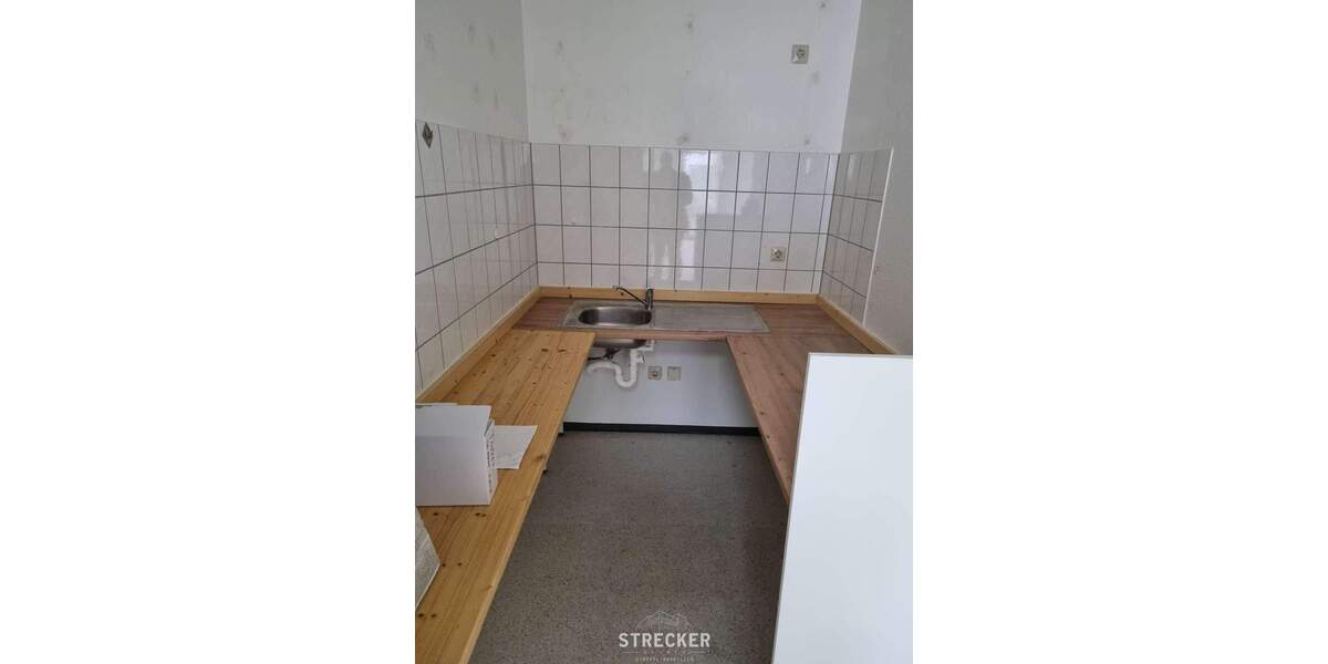 Gewerbeobjekt Karlsbad Langensteinbach - 4 Zimmer, 900&euro; | Angebot:23982178