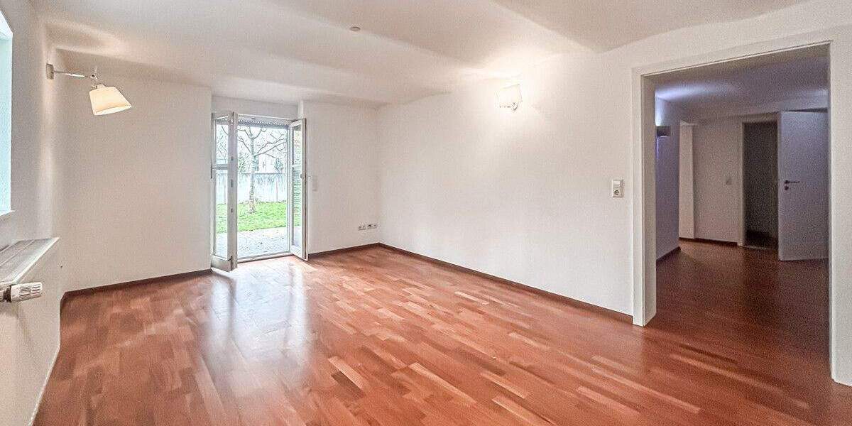 Etagenwohnung Kehl - 2 Zimmer, 61 m&sup2;, 690&euro; | Angebot:25533165