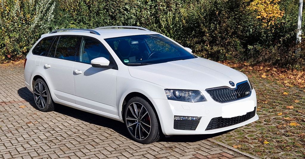 Skoda Octavia 124.000 km 12.300 &euro; Wallerstein 86757