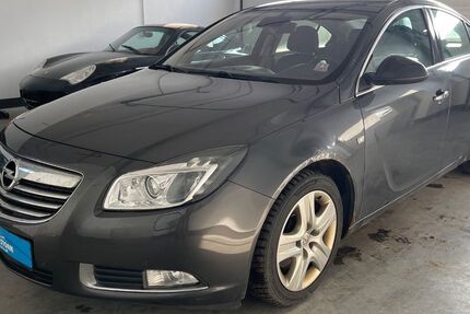 Opel Insignia 110.600 km 3.499 &euro; Landau a.d.Isar 94405