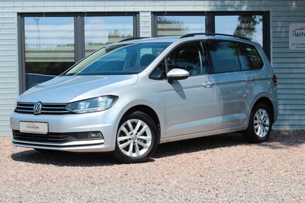 VW Touran 229.500 km 9.999 &euro; Bitterfeld 06749
