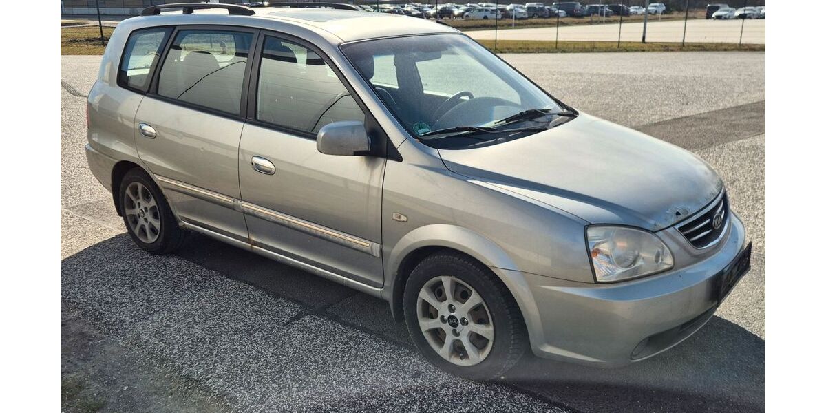 Kia Carens 177.000 km 599 &euro; Löwenberger Land OT Teschendorf 16775
