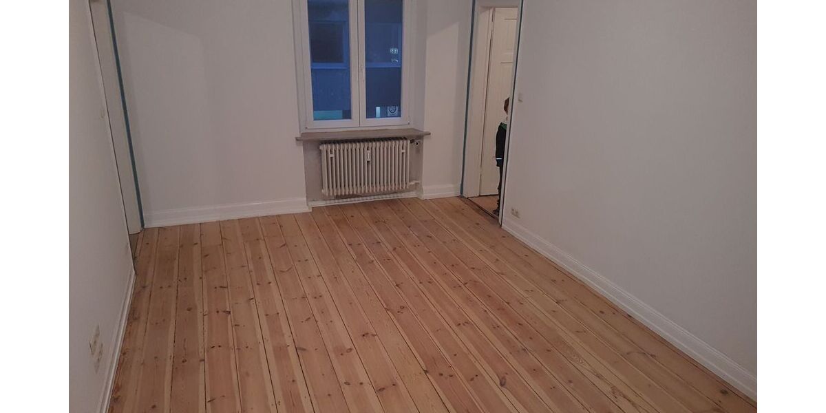 Gehobene Altbauwohnung mit großem Balkon ca. 150qm - Wohnraum oder gewerblichen Nutzung möglich - Appartement Neustadt | Angebot:26634102