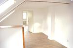 Dachgeschoßwohnung Uetze - 3 Zimmer, 80 m&sup2;, 495&euro; | Angebot:26262140