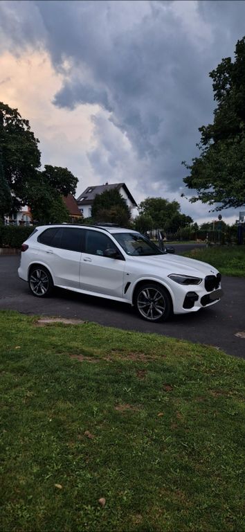 BMW X5 80.000 km 66.700 € Hanau 63452