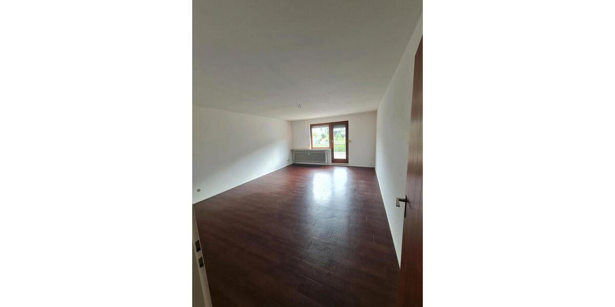 Dachgeschoßwohnung Pfullingen - 3 Zimmer, 80 m&sup2;, 320.000&euro; | Angebot:27261702