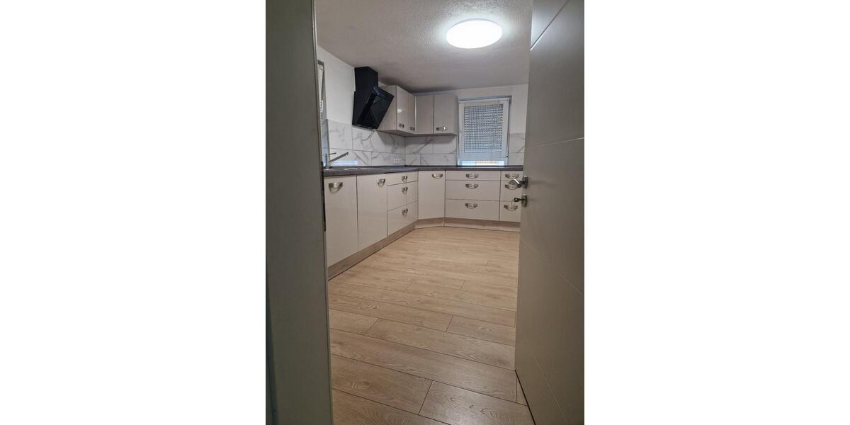 Doppelhaushälfte Brackenheim - 4 Zimmer, 148 m&sup2;, 330.000&euro; | Angebot:27110629