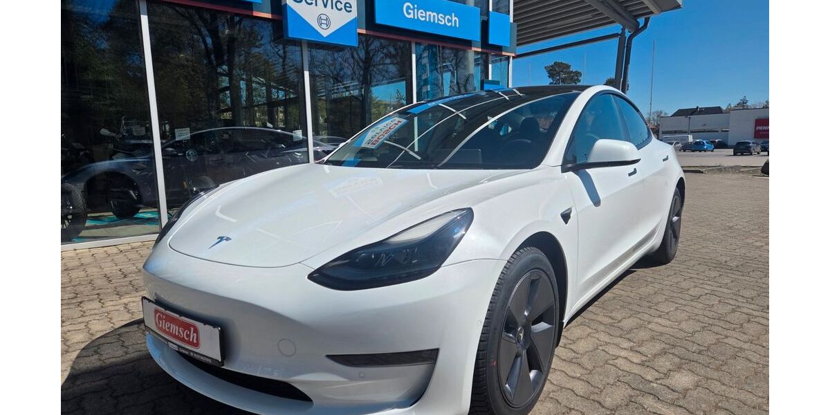 Tesla Model 3 67.000 km 30.790 &euro; Grabow 19300