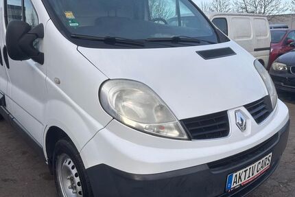 Renault Trafic 244.800 km 4.390 &euro; Berlin 12681
