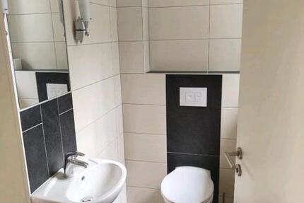 2 Zimmer Erdgeschoss Wohnung 75qm