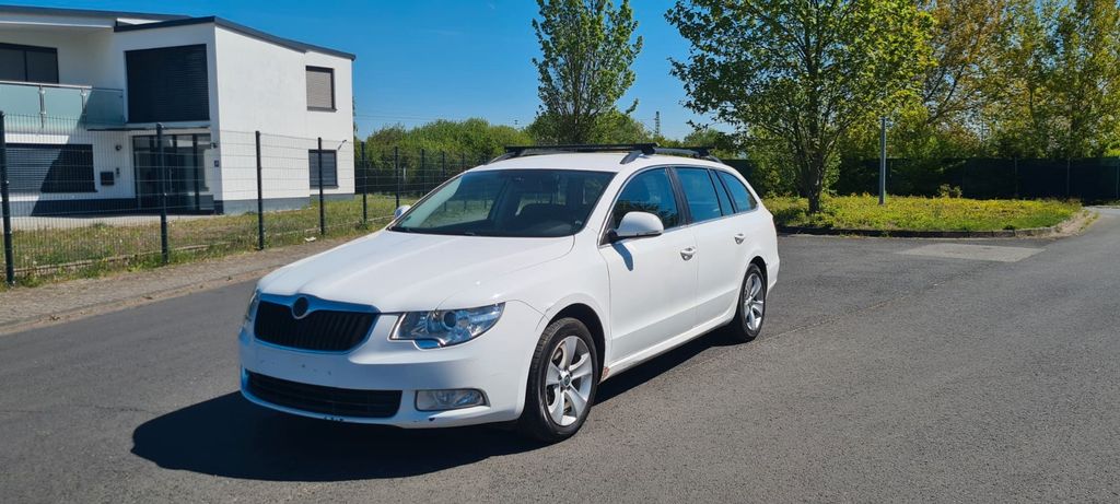 Skoda Superb 276.000 km 2.300 &euro; Koblenz 56070