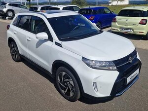 Suzuki Vitara Vollhybrid 1.5 Dualjet Allgrip AGS Comfort+ 2.500 km 31.580 € Obrigheim-Asbach 74847