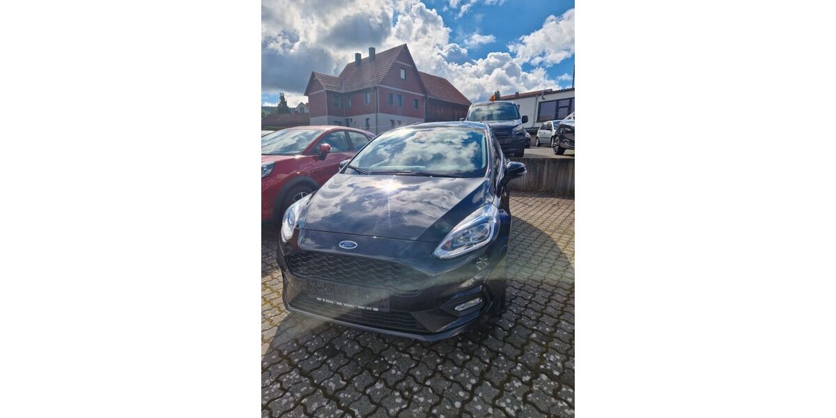 Ford Fiesta 106.000 km 8.400 &euro; Bad Soden-Salmünster 63628