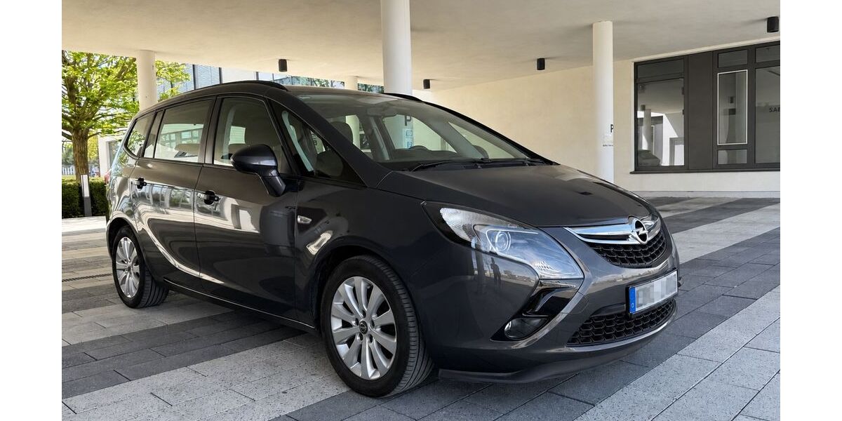 Opel Zafira Tourer 160.000 km 5.800 &euro; München 81243
