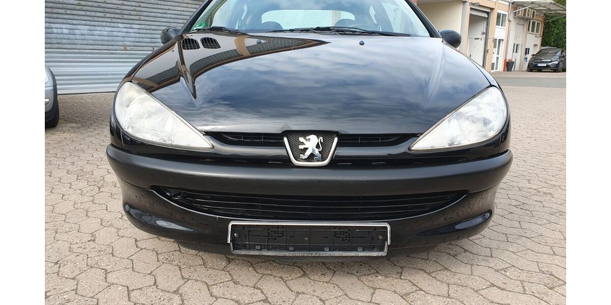 Peugeot 206 120.000 km 999 &euro; Nürnberg 90411