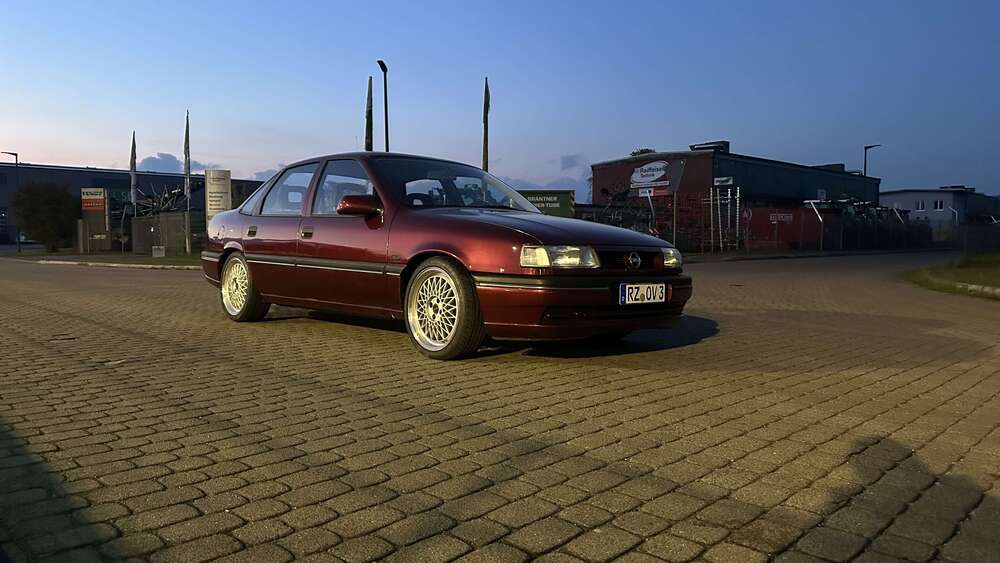 Opel Vectra 89.000 km 4.500 &euro; Breitenfelde 23881