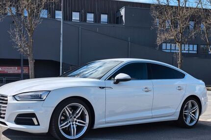 Audi A5 98.500 km 22.400 &euro; Hannover 30455