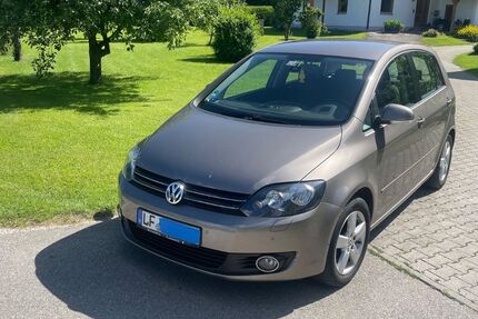 VW Golf Plus 113.500 km 4.990 &euro; Laufen 83410