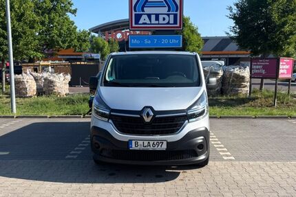 Renault Trafic 85.000 km 21.500 € Berlin 12207