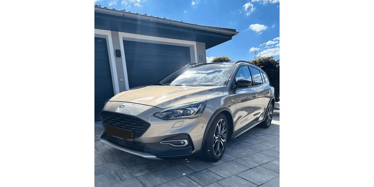Ford Focus 68.000 km 17.350 &euro; Untergriesbach 94107