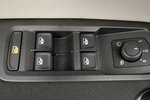 VW Touran 1.5 TSI 7-DSG Comfortline 7-SITZ+NAVI+AHK 25.069 km 32.790 € Hagenow 19230