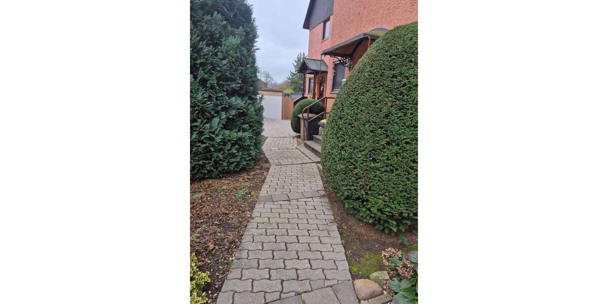 Haus zum Mieten in Neustadt Aisch 1.450 € 140 m² 6 zimmer