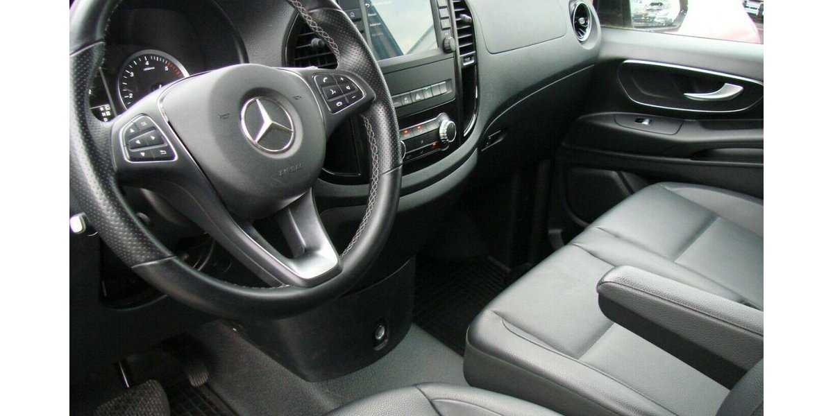 Mercedes-Benz Vito Tourer 114 CDi TAXI Pro Lang Leder 9Sitzer 87.632 km 38.480 &euro; Falkensee 14612
