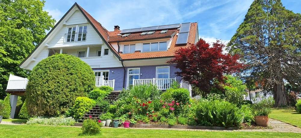 Haus zum Kaufen in Lindau 1.980.000 € 302.4 m² 10 zimmer