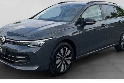 VW Golf 1.500 km 41.380 € Torgau 04860