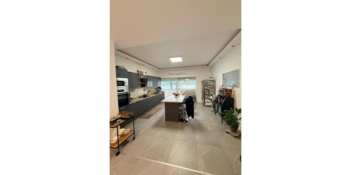 Mehrfamilienhaus, Wohnhaus Krefeld Gellep-Stratum - 9 Zimmer, 307 m&sup2;, 480.000&euro; | Angebot:25375756