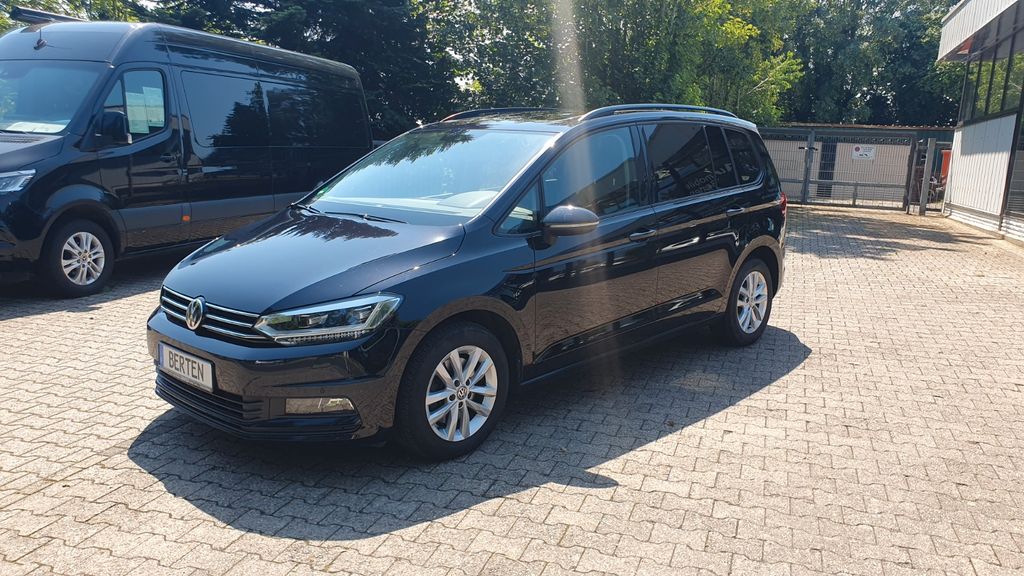 VW Touran 130.900 km 17.980 &euro; Nettetal 41334