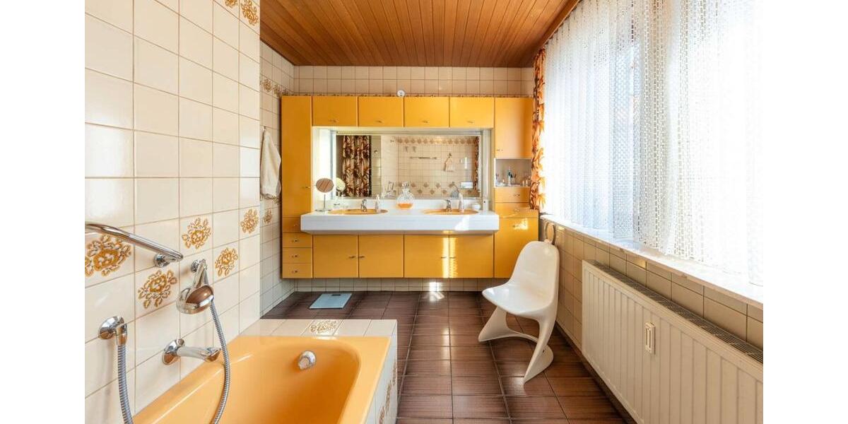 Mehrfamilienhaus, Wohnhaus Mannheim Rheinau - 8 Zimmer, 263 m&sup2;, 619.000&euro; | Angebot:26057572