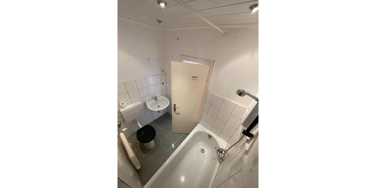 Etagenwohnung Schwalmtal - 3 Zimmer, 73 m&sup2;, 660&euro; | Angebot:26035752