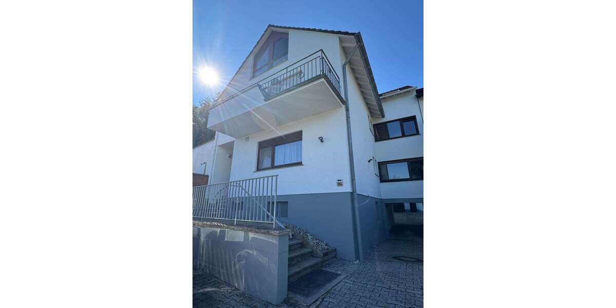 Haus zum Kaufen in Remagen 595.000 € 286 m² 10 zimmer