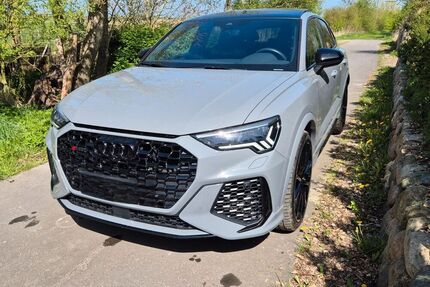 Audi RSQ3